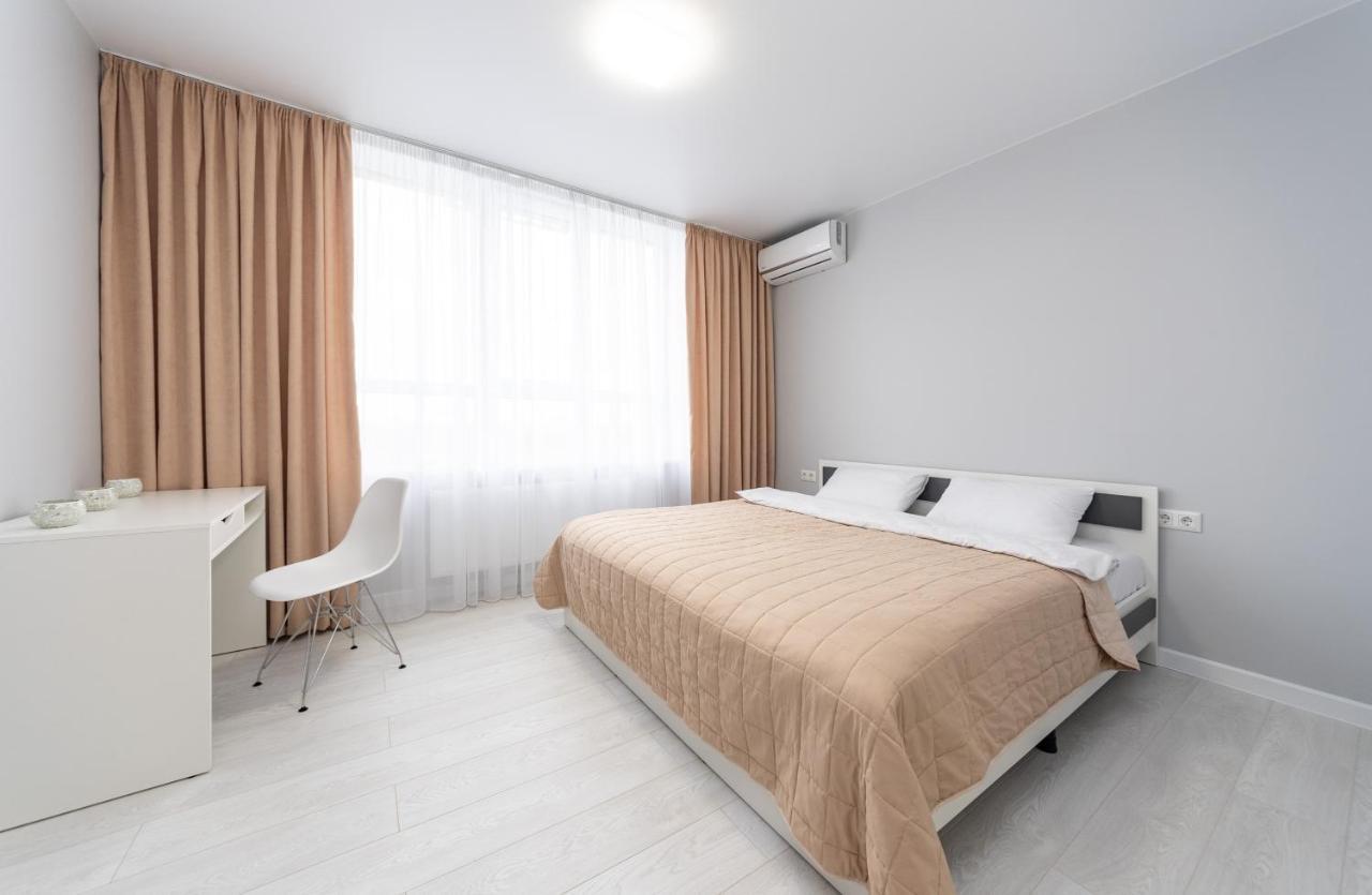 Flatrent Olympic Park, Метро Бориспільська Поруч! 基輔 外观 照片