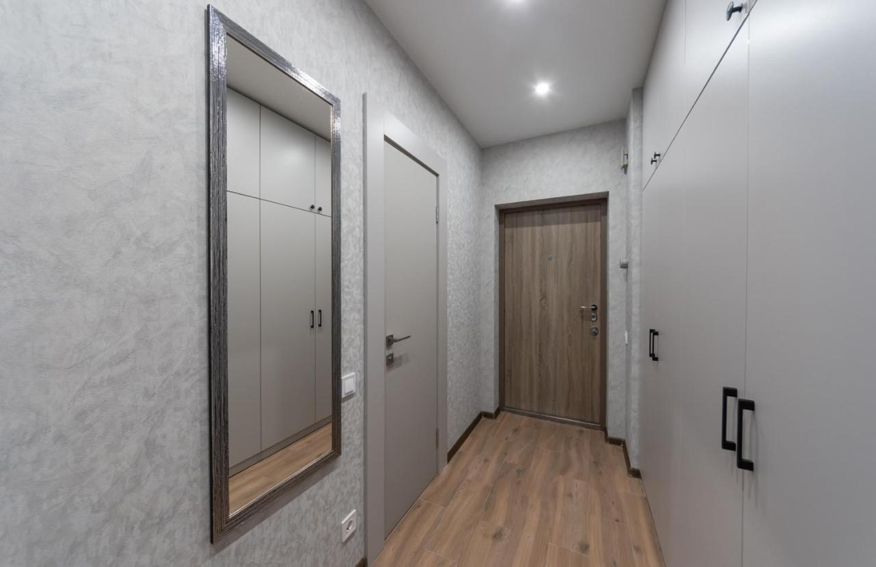 Flatrent Olympic Park, Метро Бориспільська Поруч! 基輔 外观 照片
